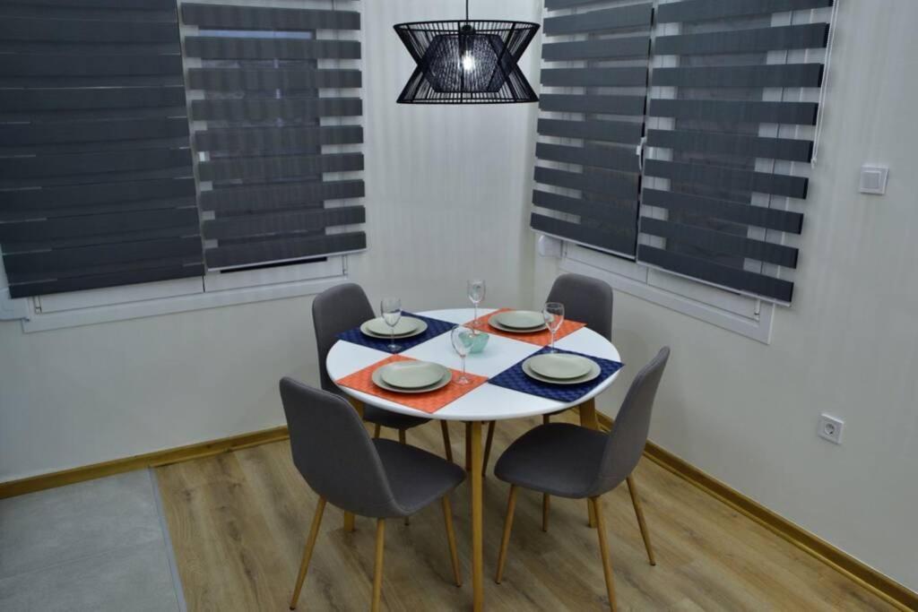 Nana'S House Apartman Chalkís Kültér fotó